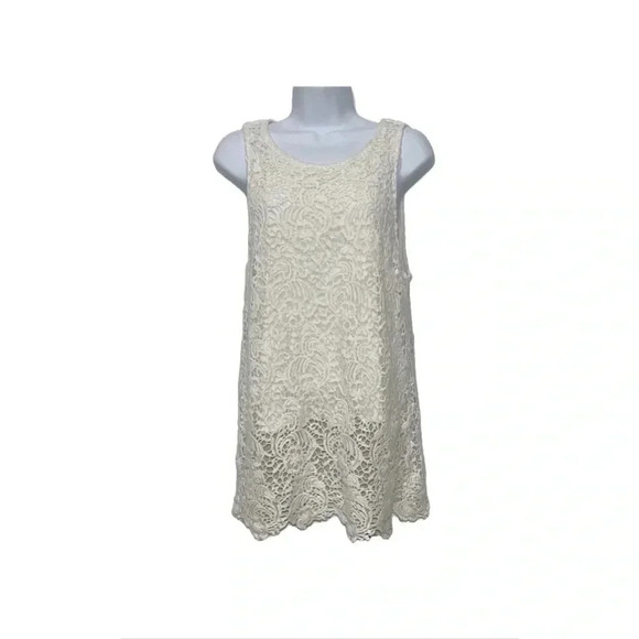 Lucky Brand Dresses & Skirts - Lucky Brand cream woven embroidery dress